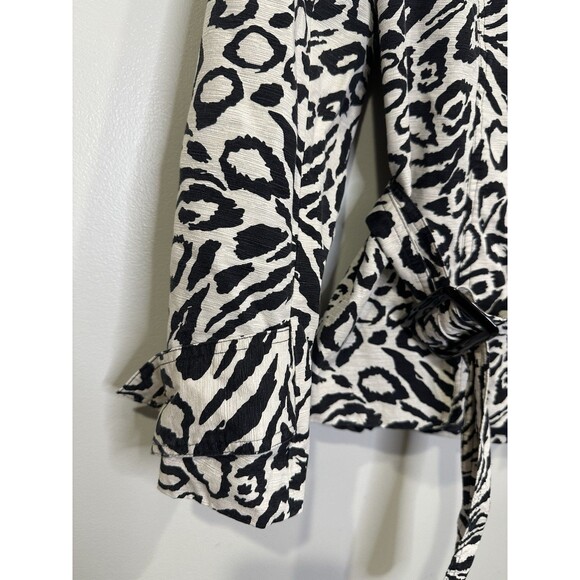 Marina Luna Womens Black And White Animal Print JacketSize S Trendy Casual - Picture 5 of 11